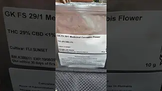 Green karat fs Fiji sunset on uk medical
