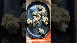 Uklegal #Highgreens jet pilot review #medicated #mentalhealth #mentalhealthawareness #itsokaytotalk