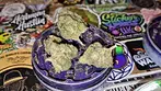 4CLABS Goldberry  27 thc 1 cbd