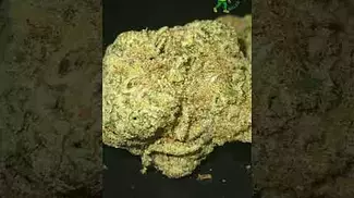4C Labs - Donkey butter T36,this ones lovely,really sedating for me,can taste the gas on this aswell