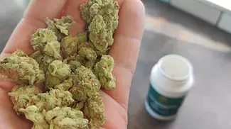 Moroccan peaches,Governmint oasis and Uk Medical cannabis