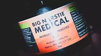 Big Narstie Medical - Morrocan Peaches (UK Medical Cannabis Look and Review)