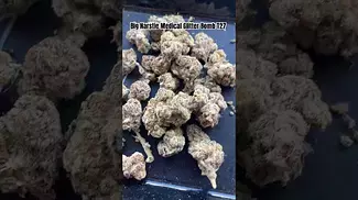 Big Narstie Medical Glitter Bomb Review T27 #medicalcannabis #ukmedicalcannabis