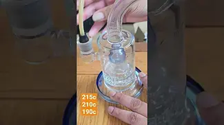 Cookies - Hawaiian Rain - 0.2g Vaporizer with water bong @ 215c-190c - Very smooth and mild effects.