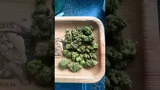 Uk legal medical Curaleaf zookies 26% thc 1% cbd #medicated #medicatedmentalhealth